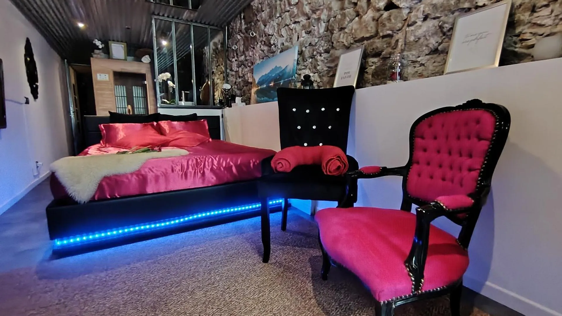 Sweet Loft Grenoble-Love Room Avec Jacuzzi & Sauna 0*, Grenoble France
