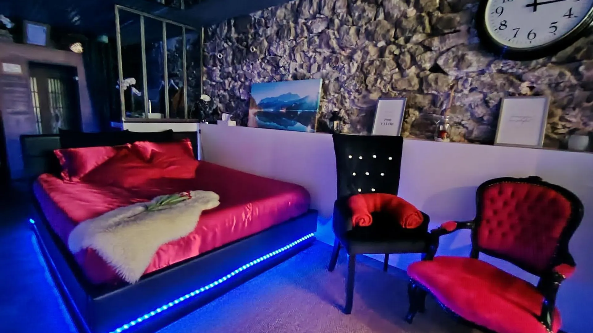 Sweet Loft Grenoble-Love Room Avec Jacuzzi & Sauna