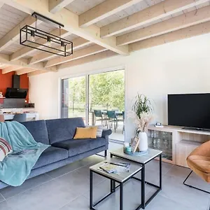  Hébergement de vacances Les Balcons De La Charve - 4 Etoiles